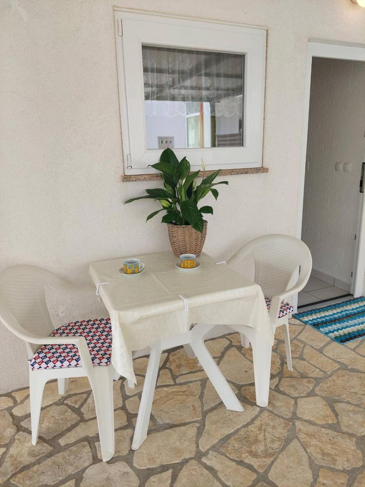 Apartments Hodanic Krk Town Room photo